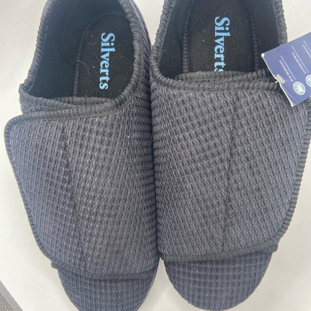 Silverts men’s wide comfort slipper shoe nwt